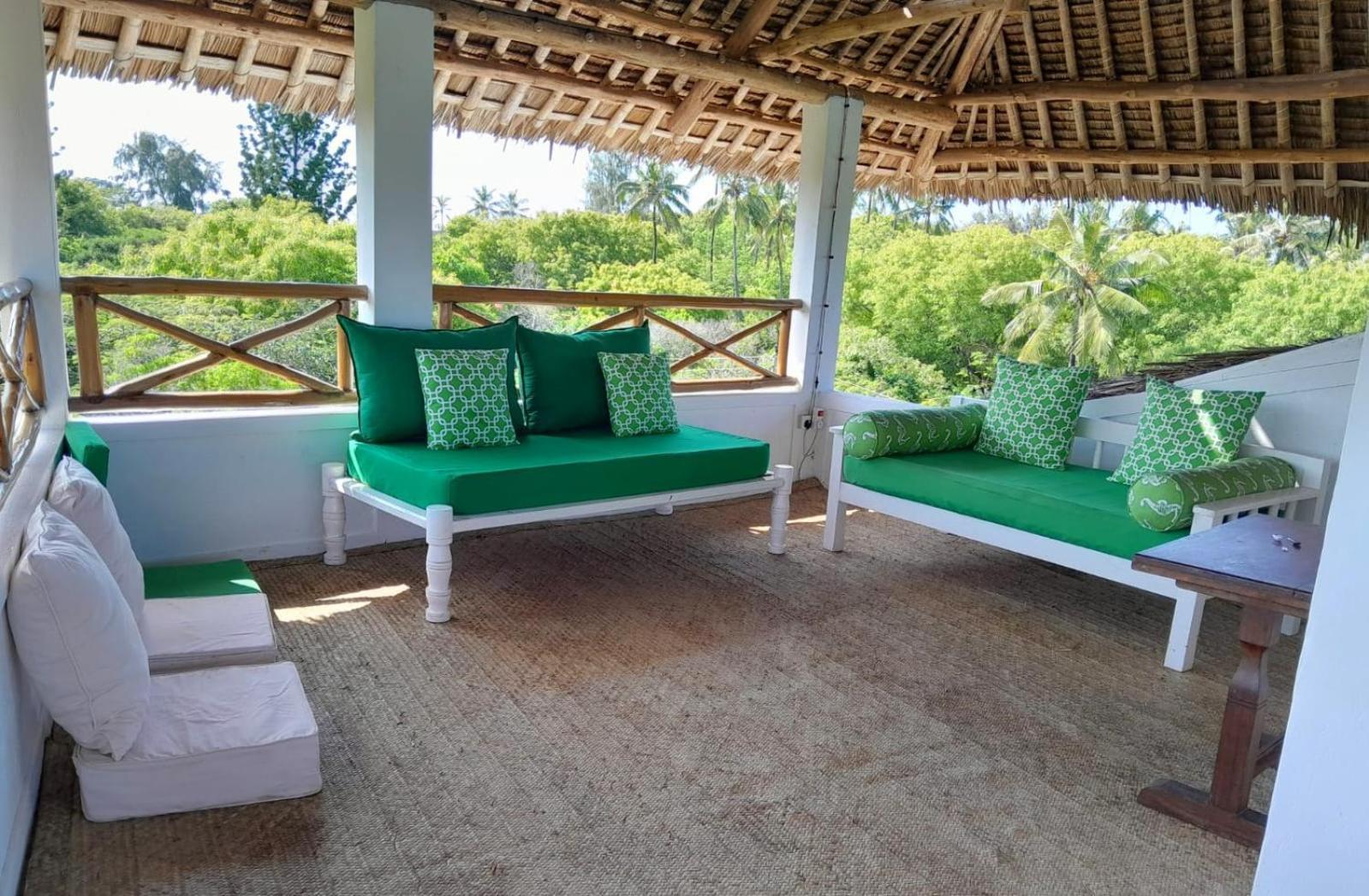 Watamu Beach Cottages B&B Екстериор снимка