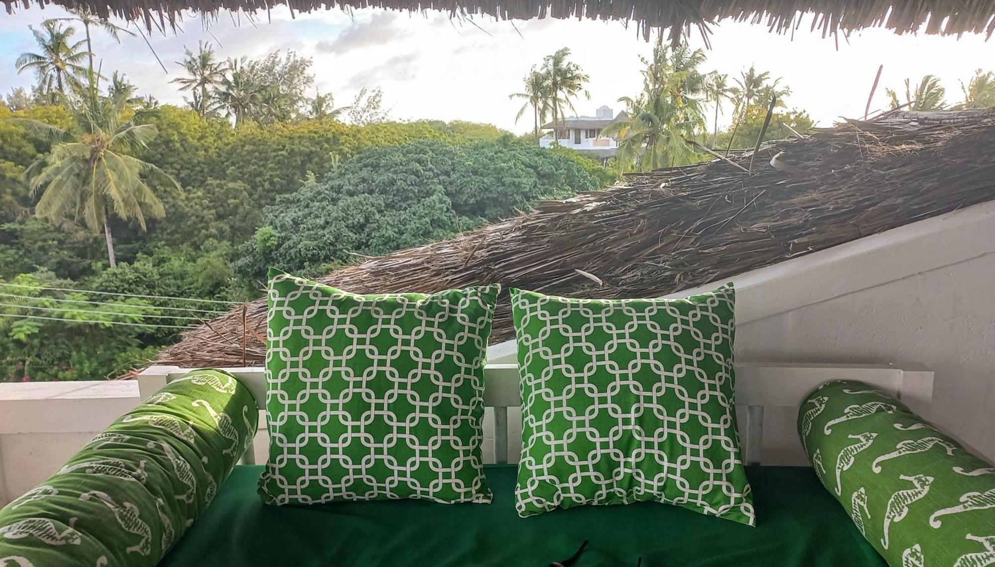 Watamu Beach Cottages B&B Екстериор снимка