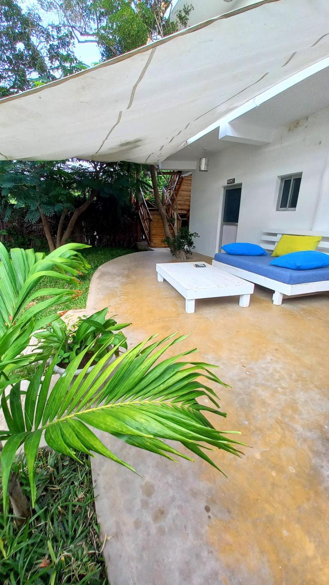 Watamu Beach Cottages B&B Екстериор снимка